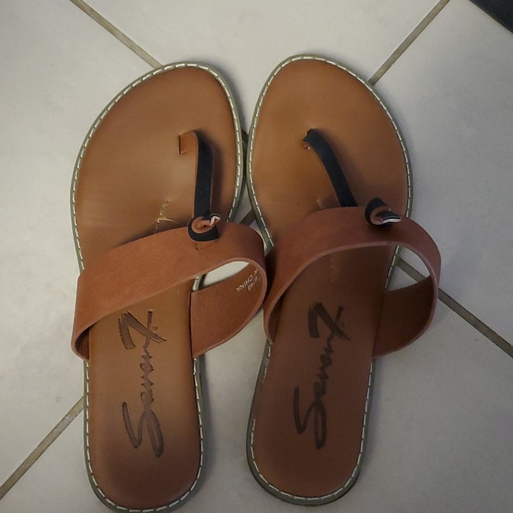 Seven7 tan sandals
